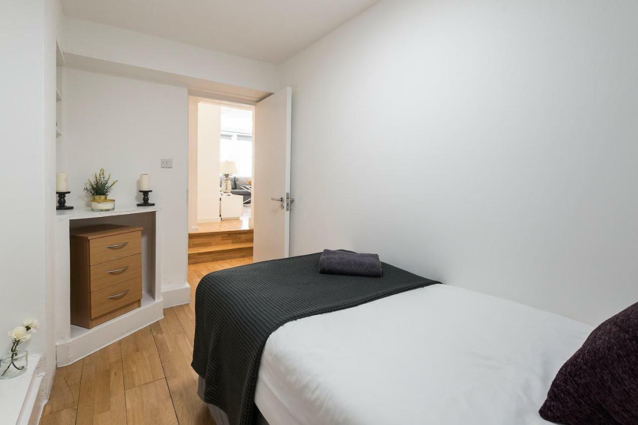 Luxury Finchley Rd Apartments * Londra